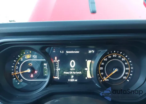 2025 Jeep Wrangler 4-Door Sahara 4X4 from USA, damaged, VIN 1C4PJXEN9SW592426